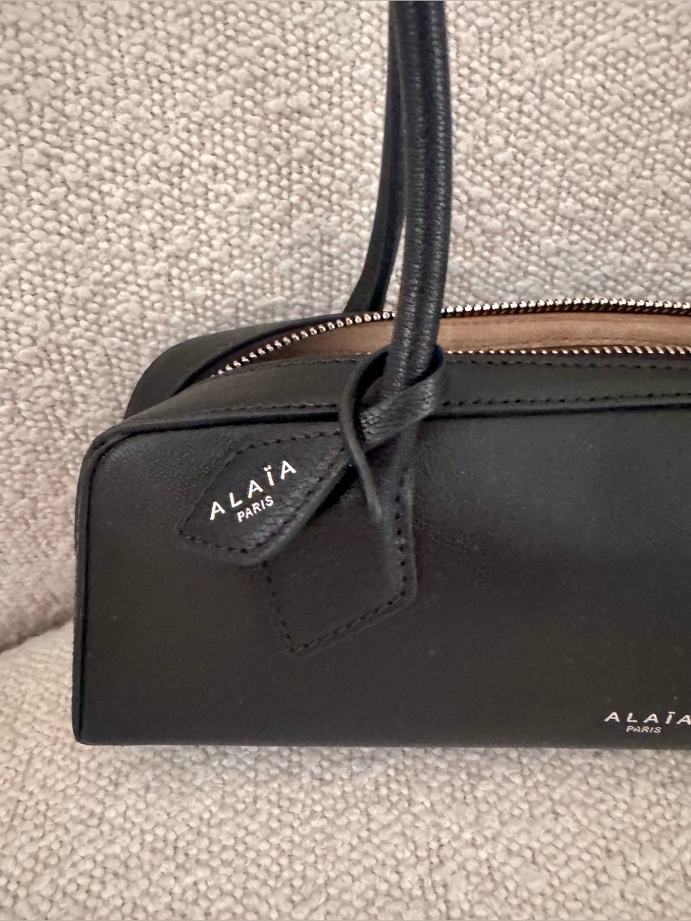 Alaïa Black Leather Shoulder Bag with Silver Hardware - Picture 8 of 13